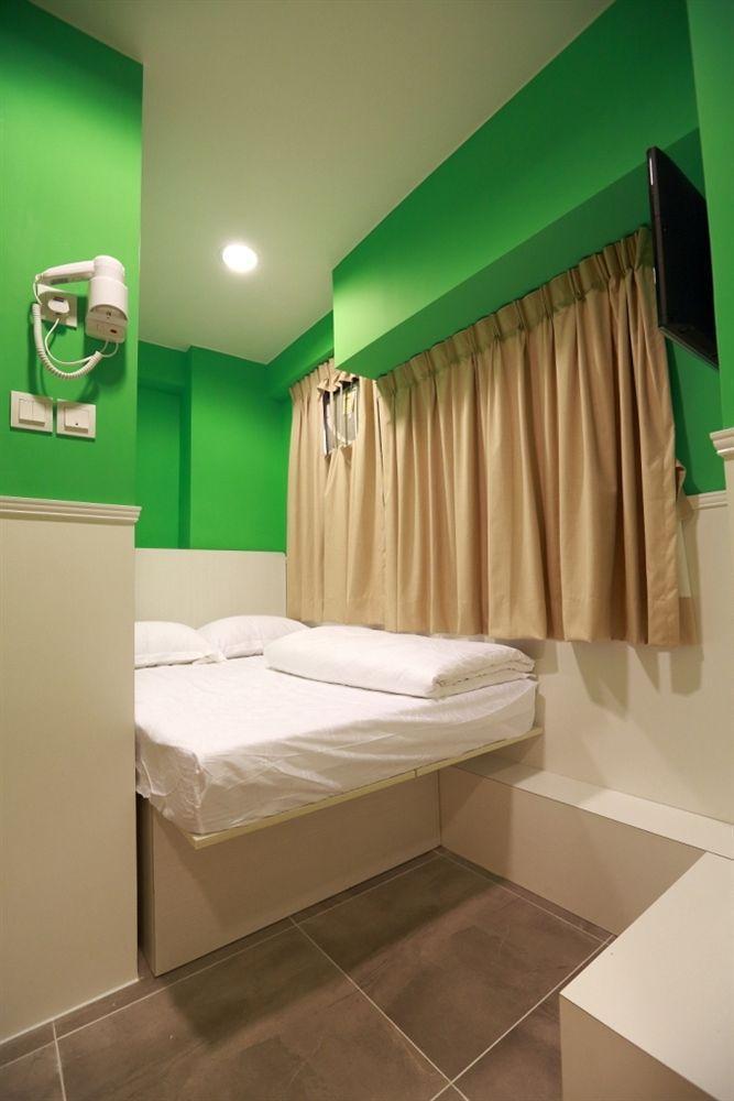 Colorz Hostel Hong Kong Exterior photo
